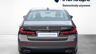 BMW Serii 5, 530