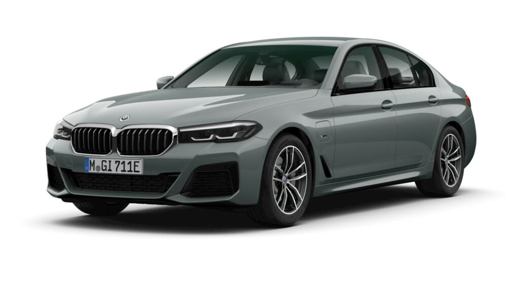 BMW Serii 5, 530