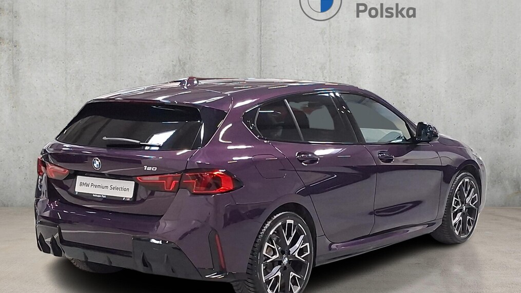 BMW Serii 1, 120