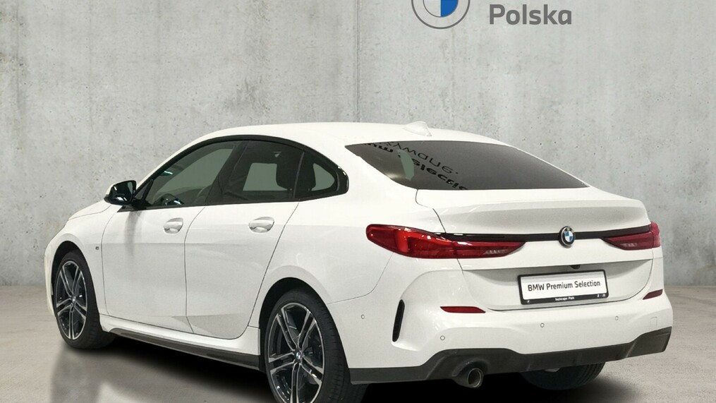 BMW Seria 2 218