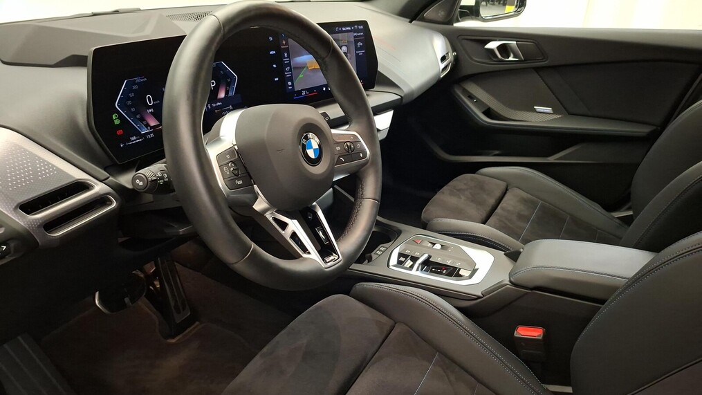 BMW Serii 1, 123