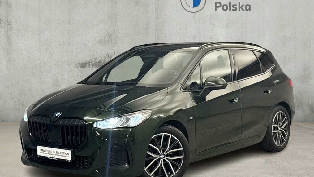 BMW Serii 2, 218