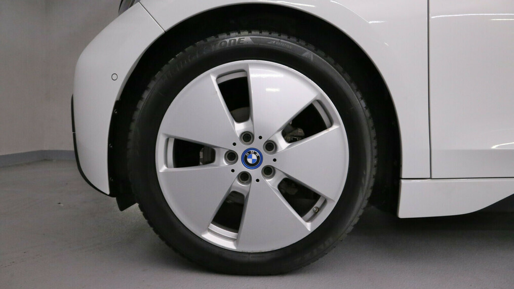 BMW Seria I3