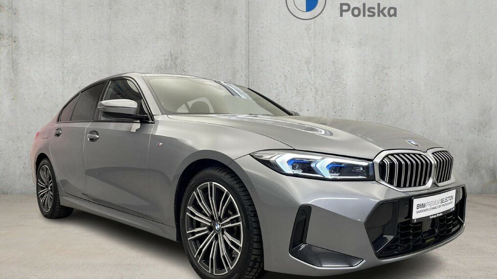 BMW Serii 3, 330