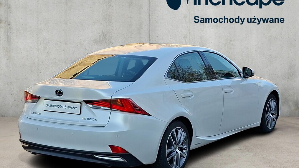 Lexus IS300