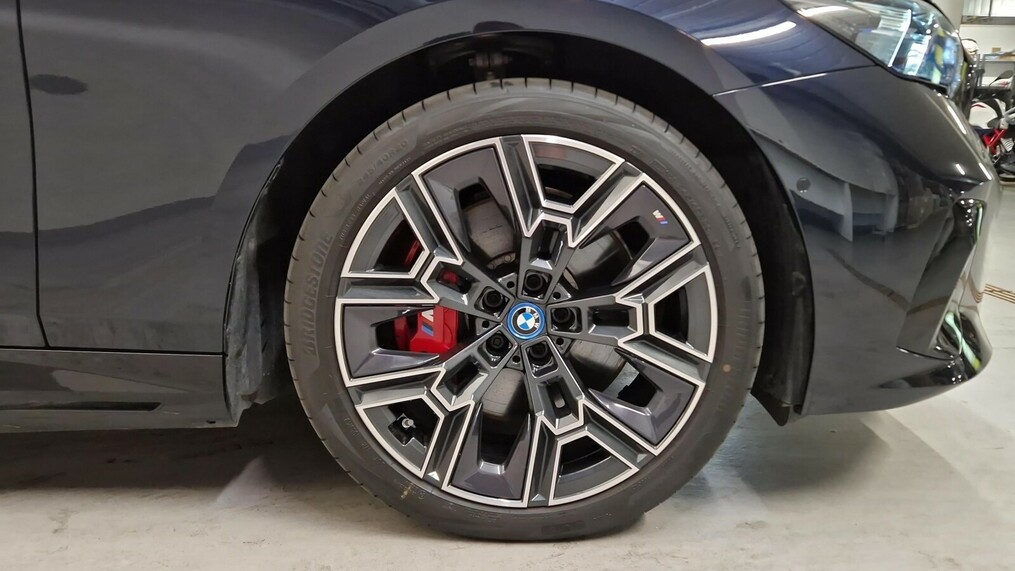 BMW Serii 5, i5