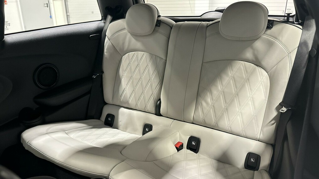 MINI Cooper SE