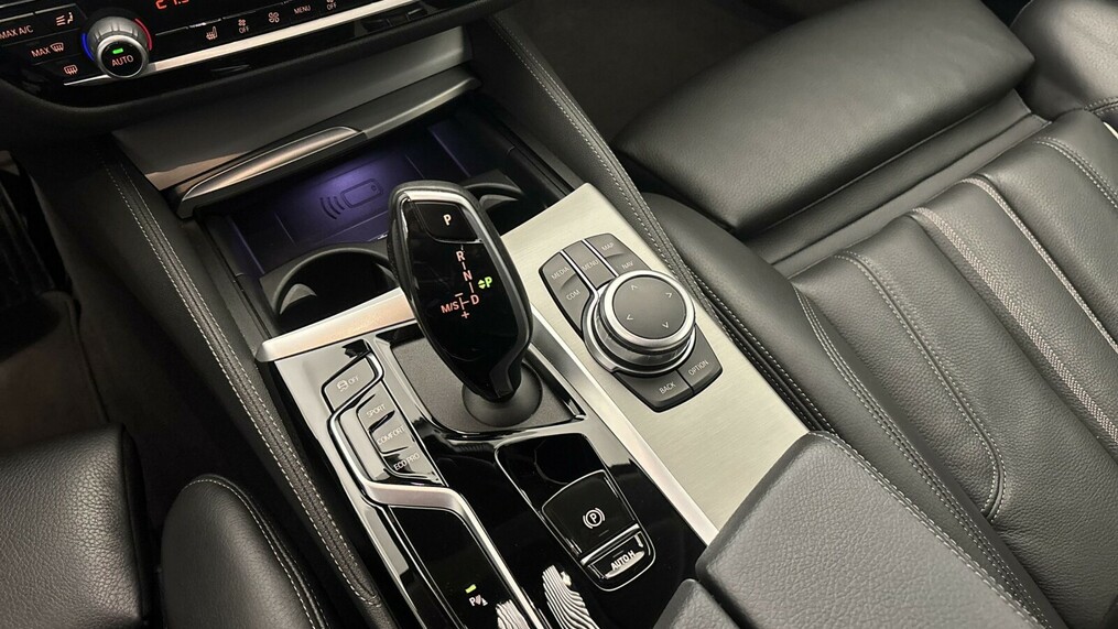 BMW Seria 5 530