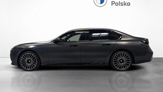 BMW Serii 7, 740