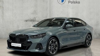 BMW Serii 5, 520