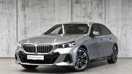 BMW Serii 5, 520