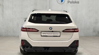 BMW Serii 5, 520