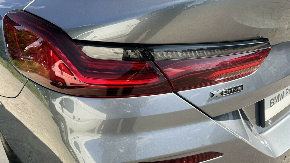BMW Seria 8, 850
