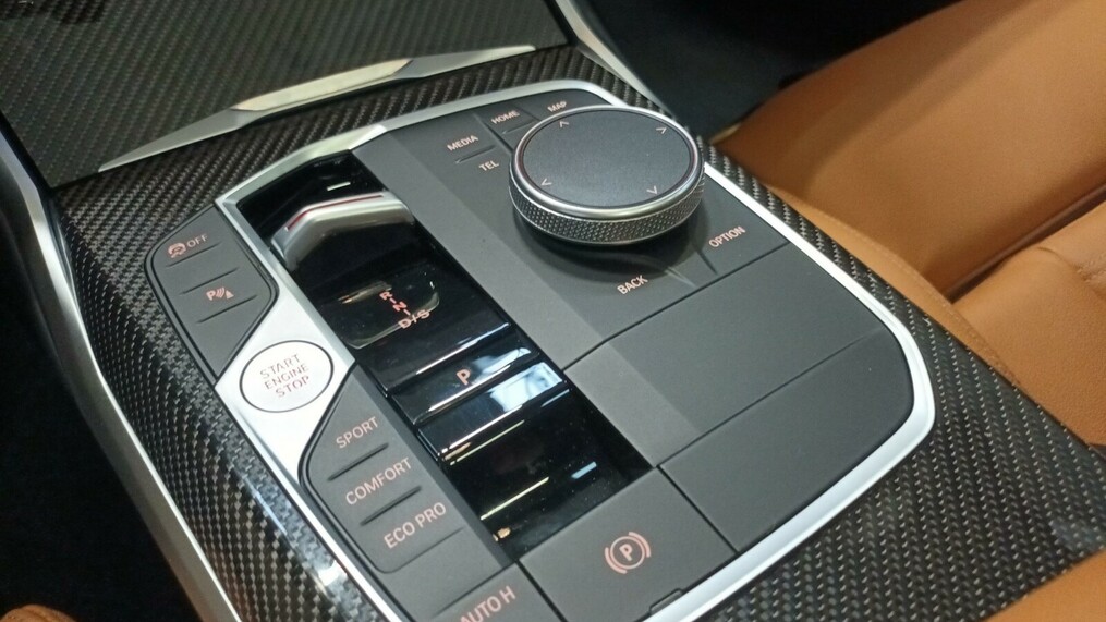 BMW Serii 3, 340