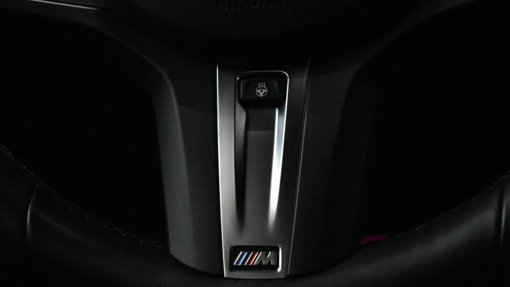 BMW Serii 3, 320