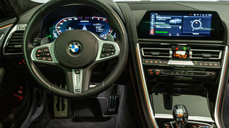 BMW Serii 8, 850