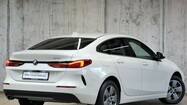 BMW Seria 2, 218