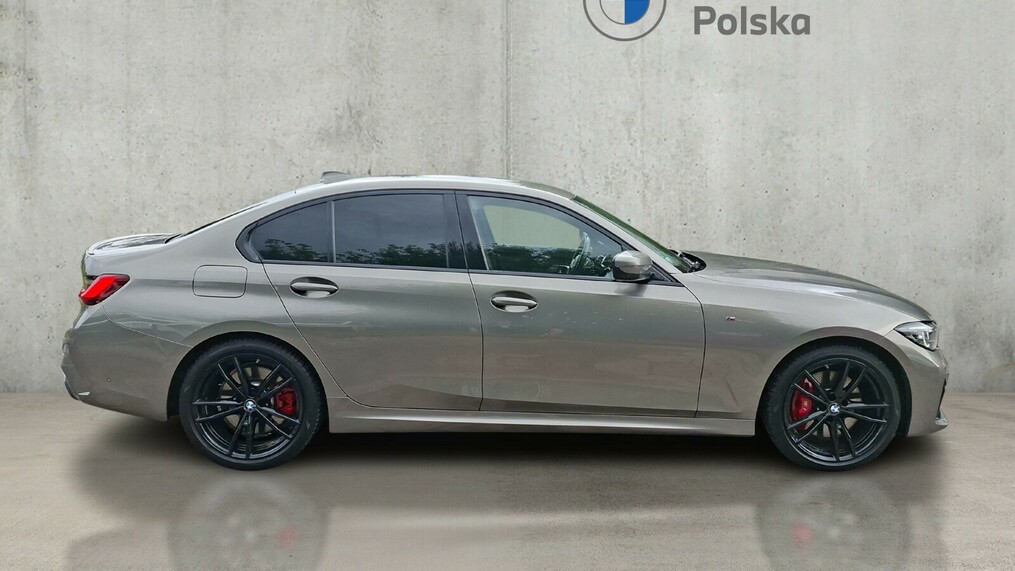 BMW Seria 3, 340