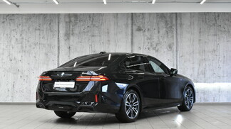 BMW Serii 5, 520