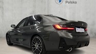 BMW Serii 3, 330