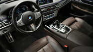 BMW Seria 7, 730