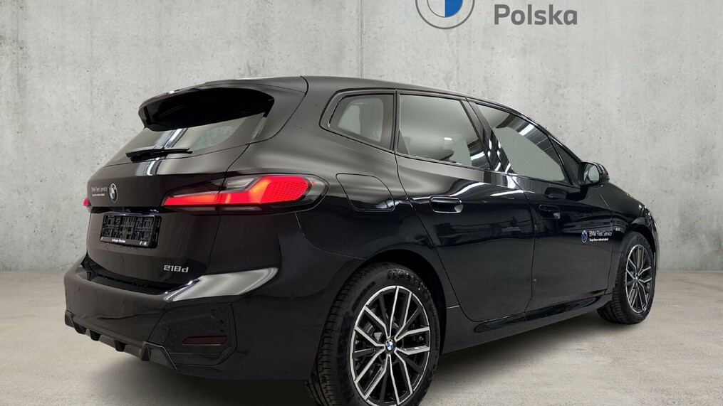 BMW Serii 2, 218