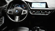 BMW Serii 2, 218