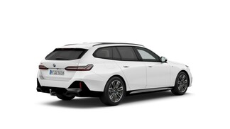 BMW Serii 5, 520