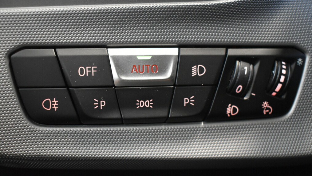 BMW Serii 1, 118