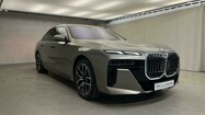 BMW Serii 7, 740
