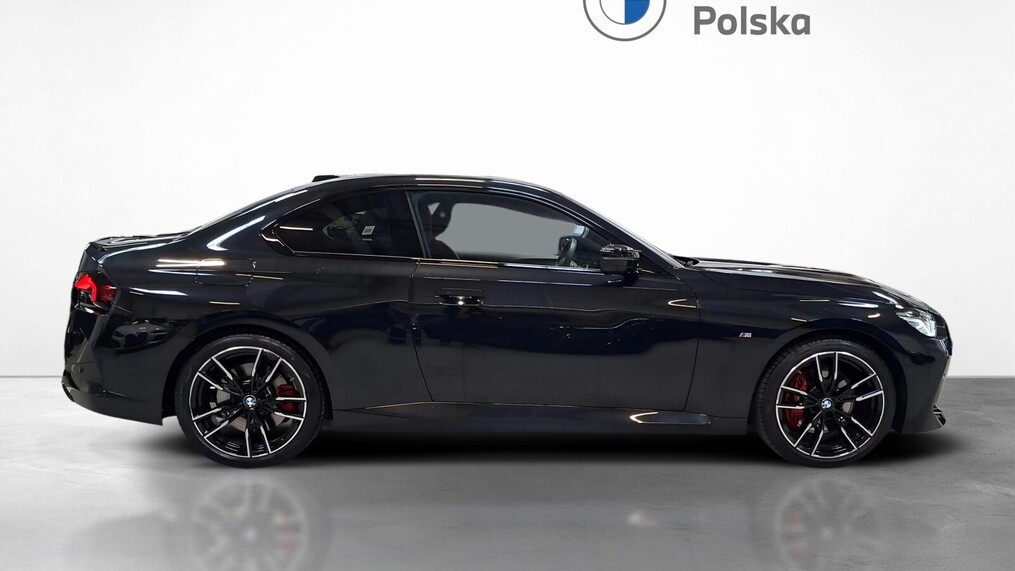 BMW Serii 2, 240