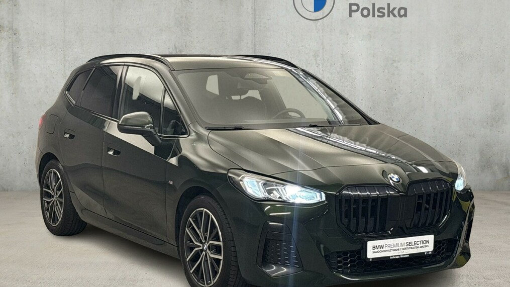 BMW Serii 2, 218