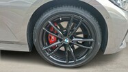 BMW Seria 3, 340