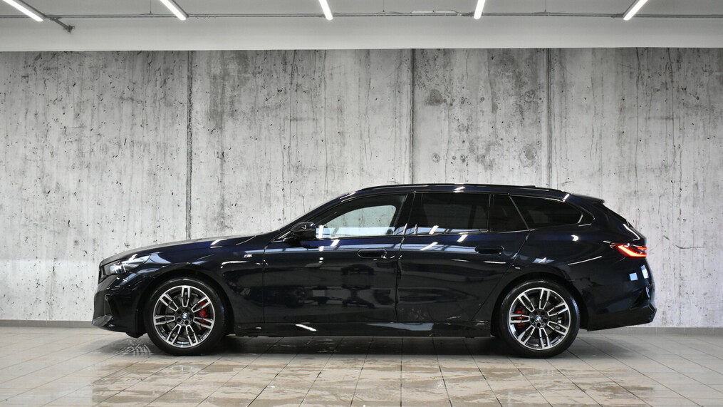 BMW Serii 5, 520