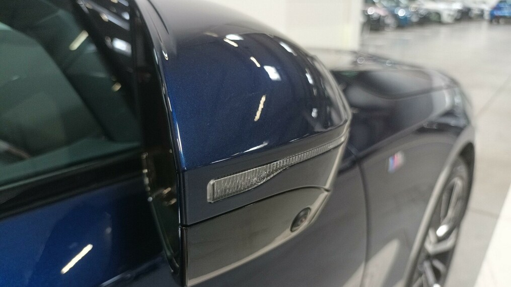 BMW Serii 5, 520
