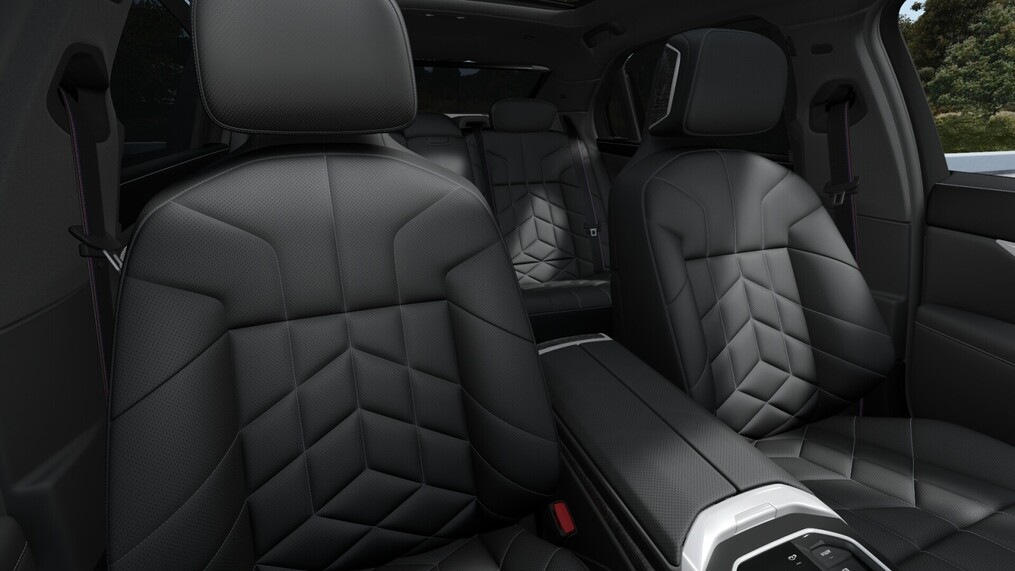 BMW Serii 7, 740