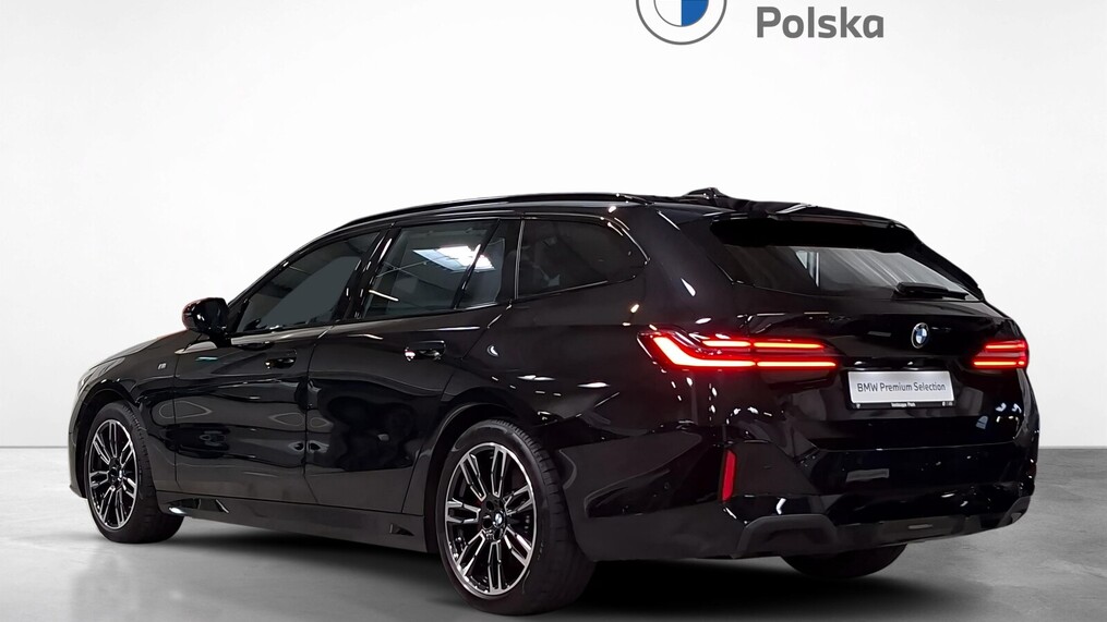 BMW Serii 5, 520