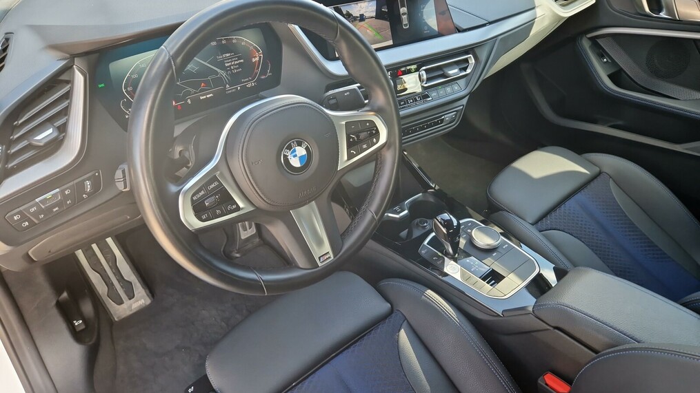 BMW Seria 2 218