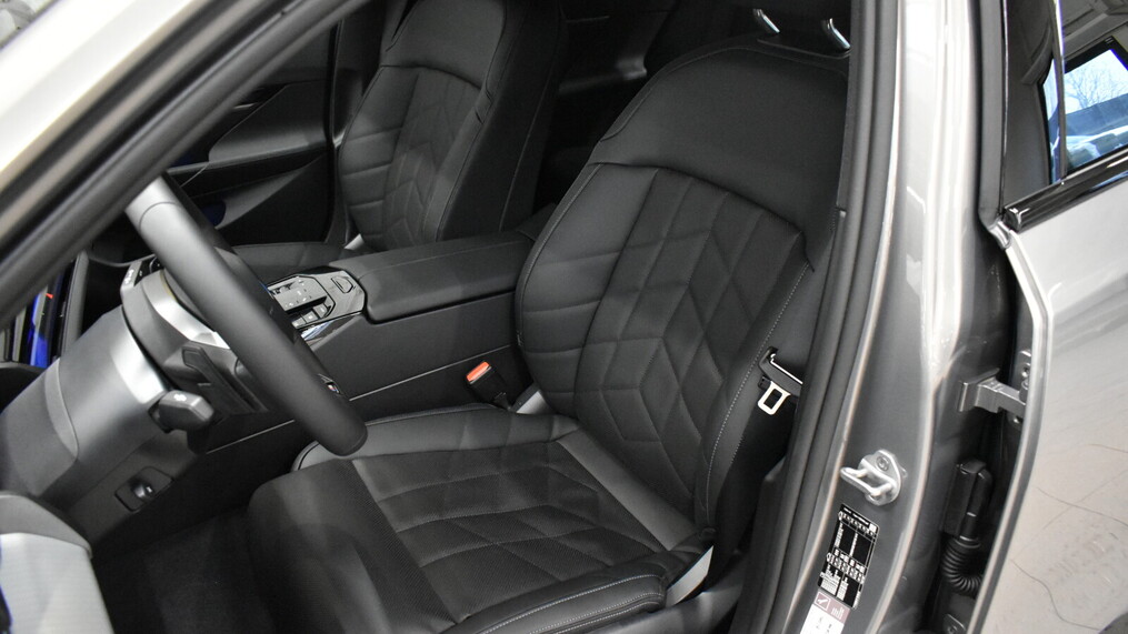 BMW Serii 5, 520