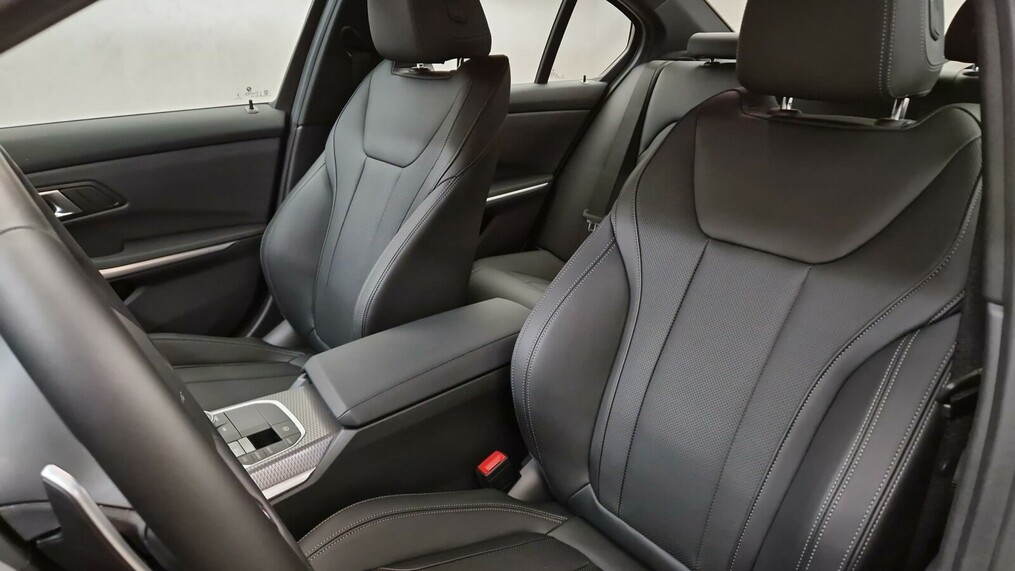 BMW Seria 3 320