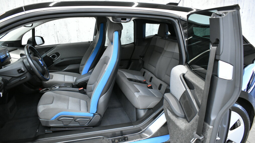 BMW Seria I3