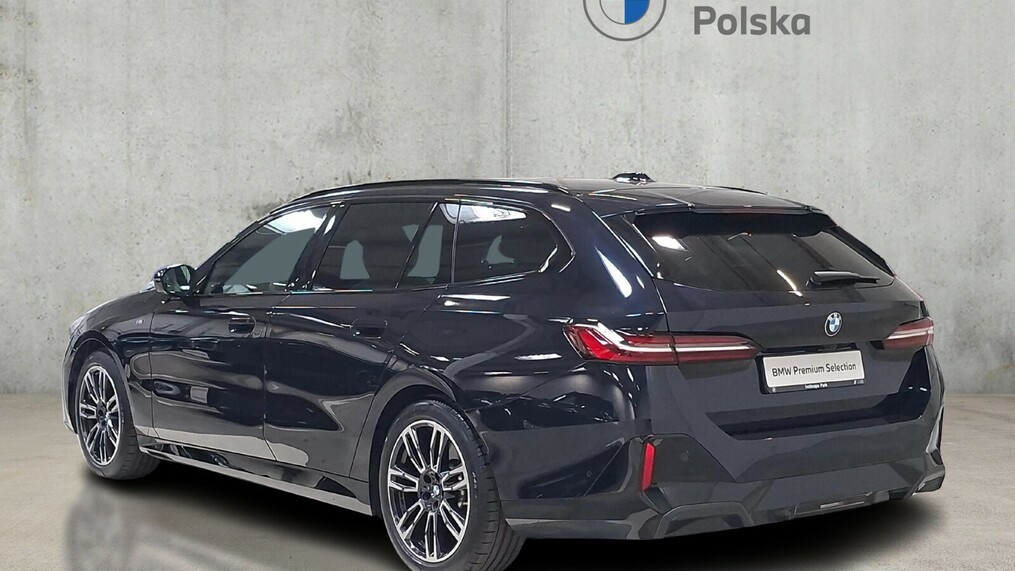 BMW Serii 5, 520