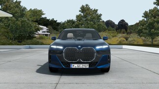 BMW Seria 7 740