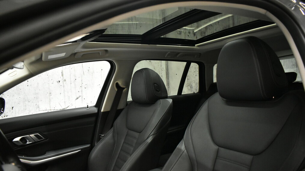BMW Seria 3 320