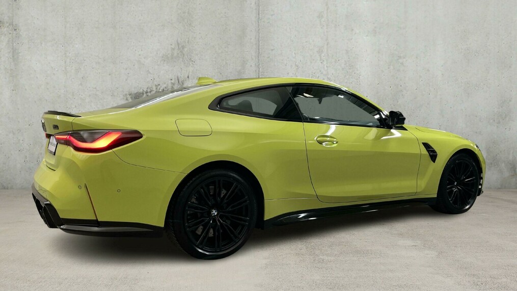 BMW Seria M4
