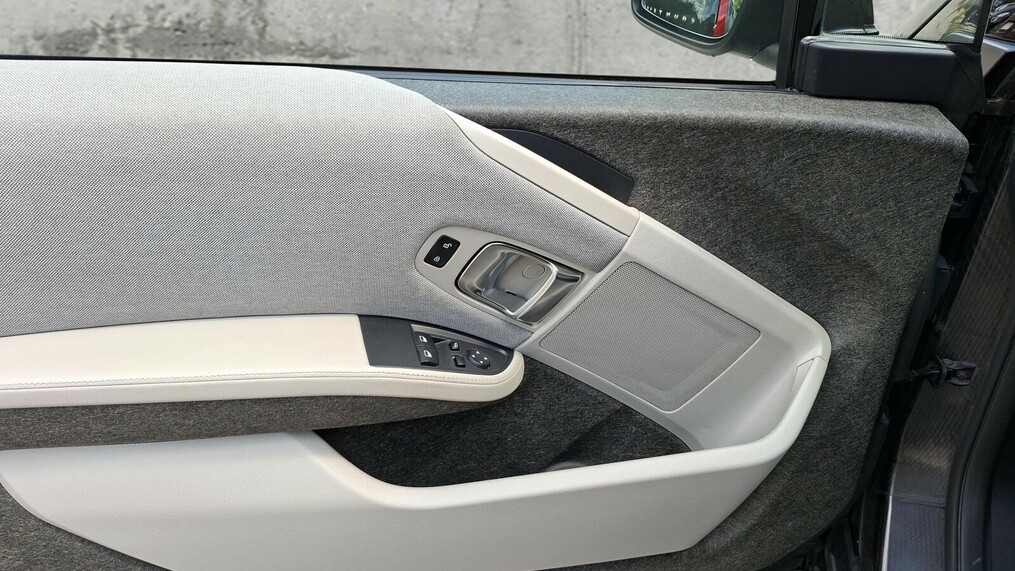 BMW Serii i3