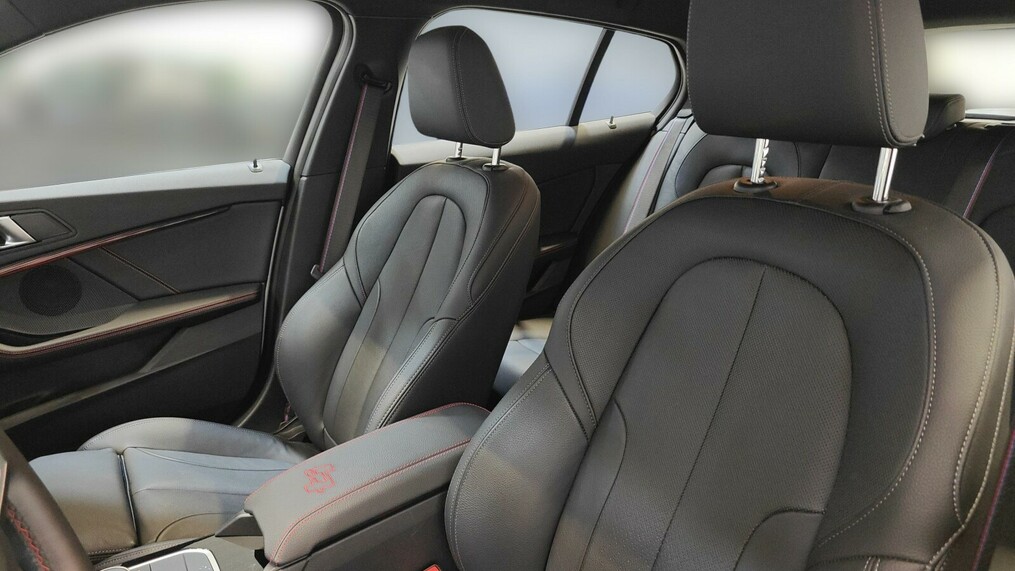 BMW Serii 1, 128 ti