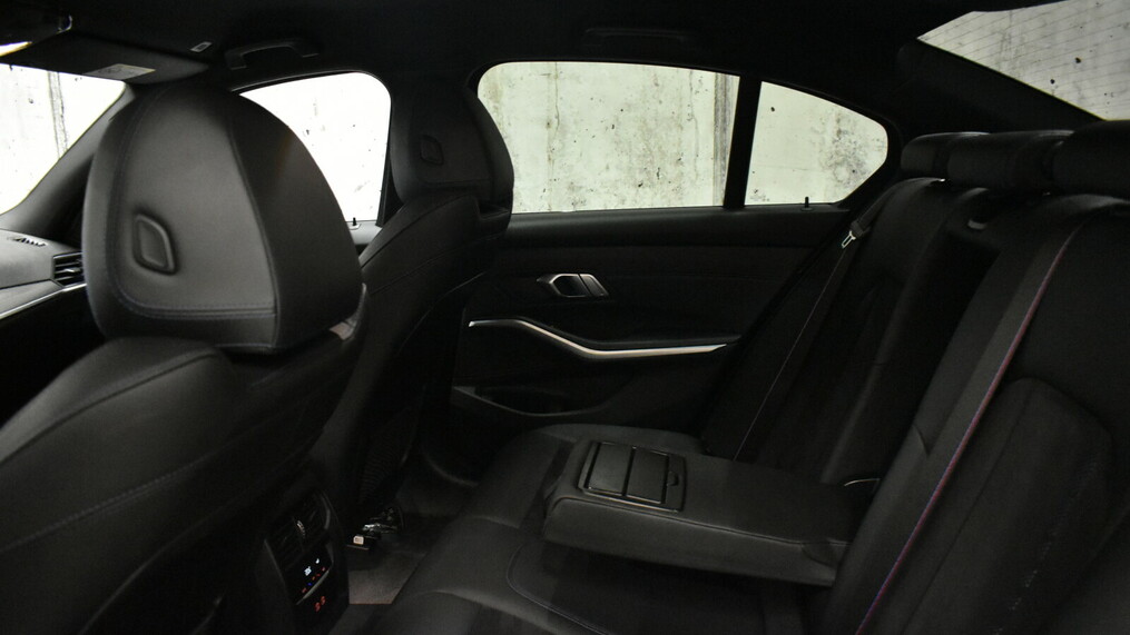BMW Seria 3 330