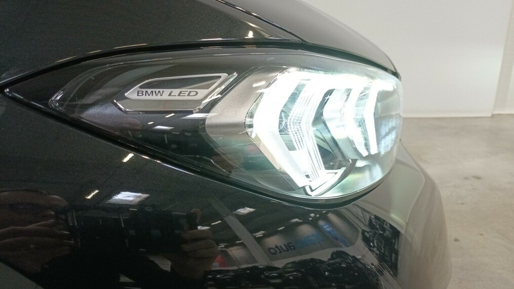 BMW Seria 3 318
