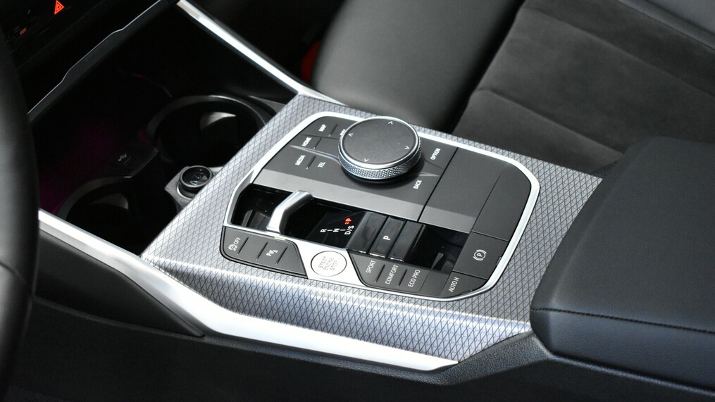 BMW Seria 3 320